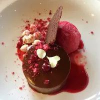 Snapdishの料理写真:bitter chocolate mousse|Unknownさん