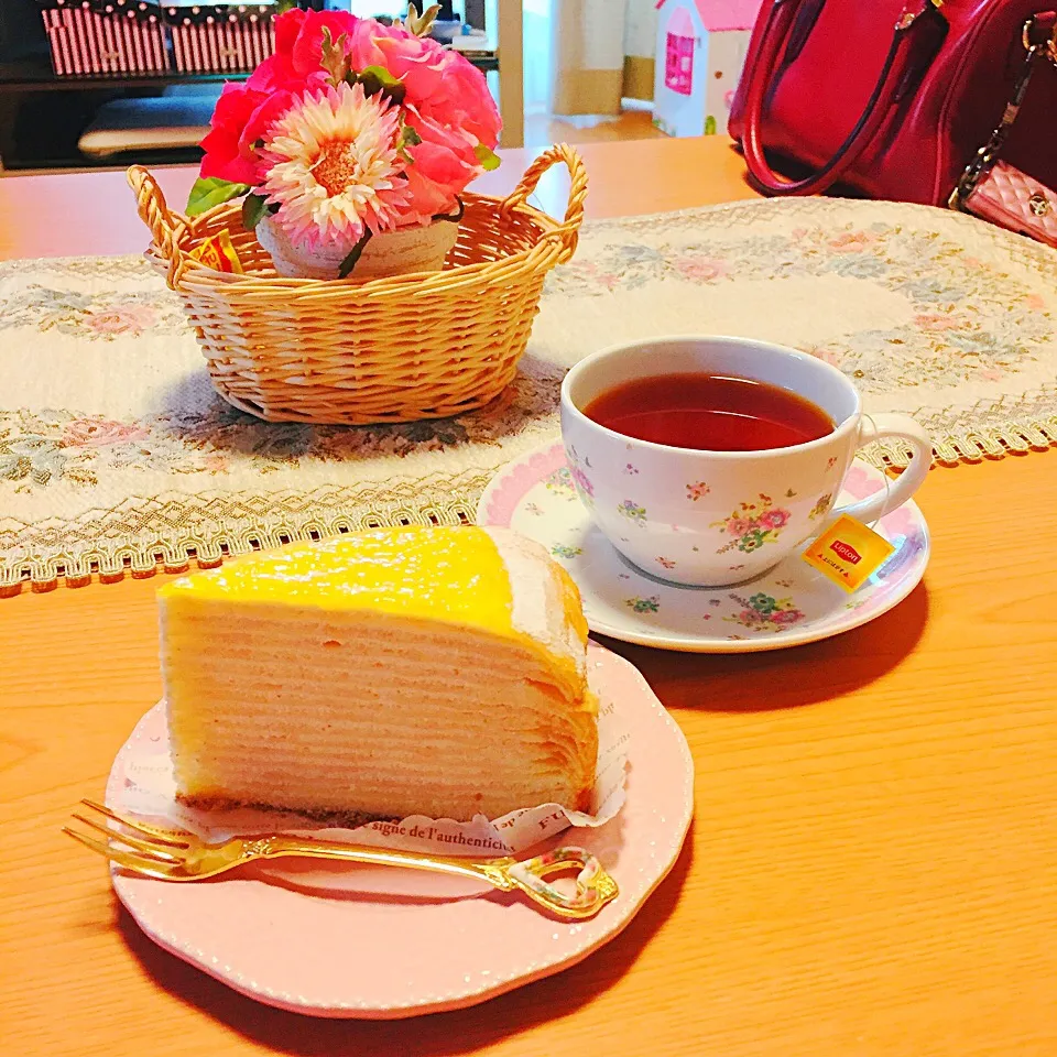 Snapdishの料理写真:Tea time~✨
新ミルククレープケーキ🍰✨😋|Jasmin👑さん