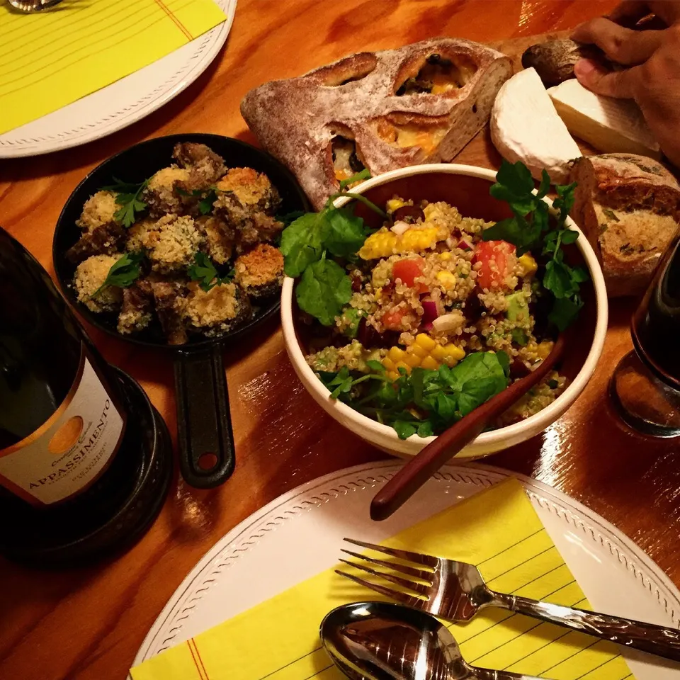 Stuffed Mushrooms🍄 Quinoa Salad🍷|tayukoさん