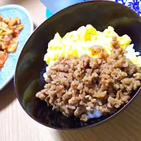 Snapdishの料理写真:#そぼろ丼|cawaさん