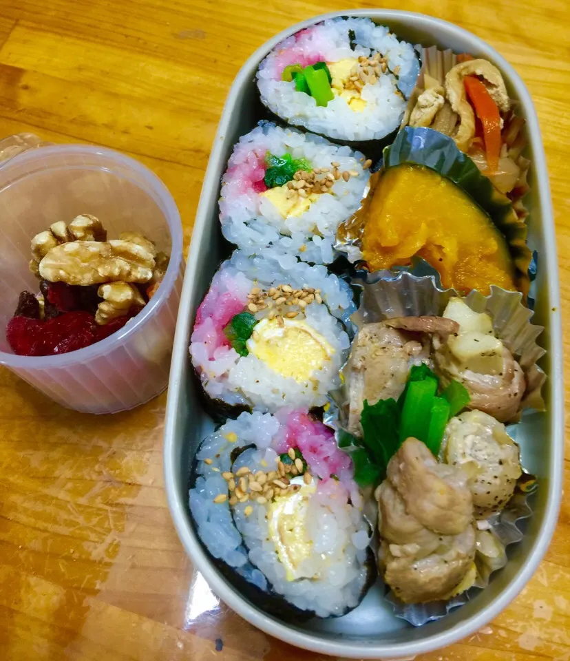 🎀姫のお弁当🍱海苔巻きにしました|keikoさん