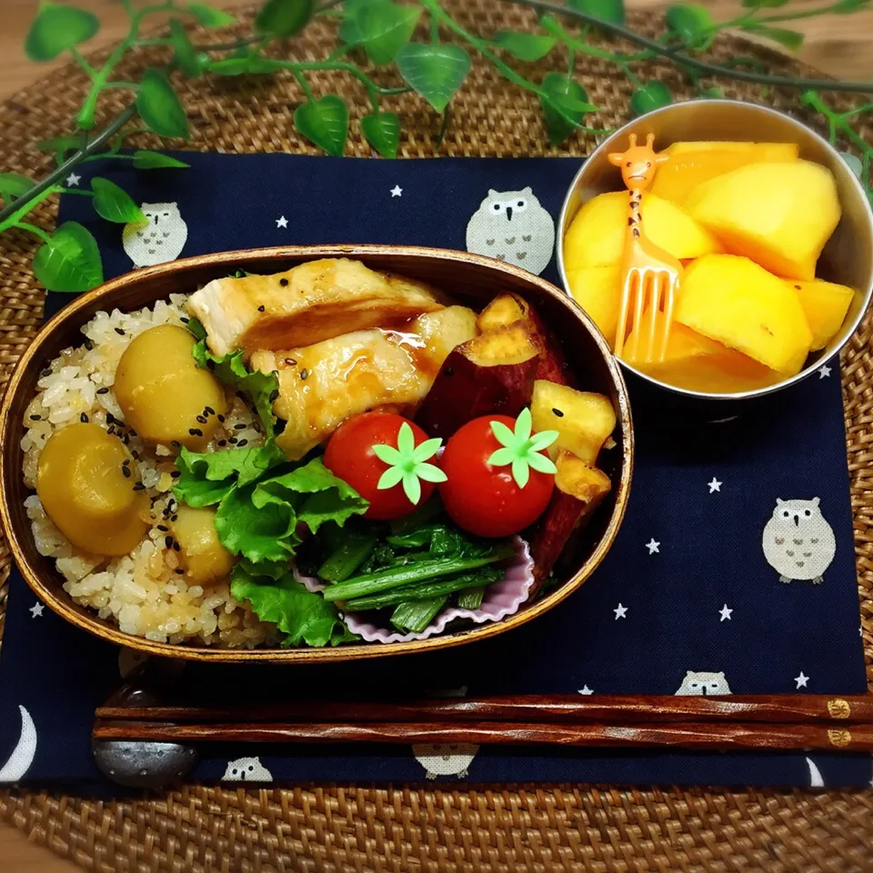 Snapdishの料理写真:栗ご飯弁当|@mayuさん