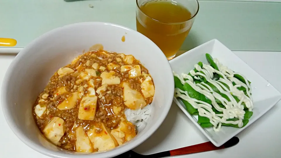 パパがいないと手抜きになるよねぇ～夕飯🌃🍴|mky710801さん