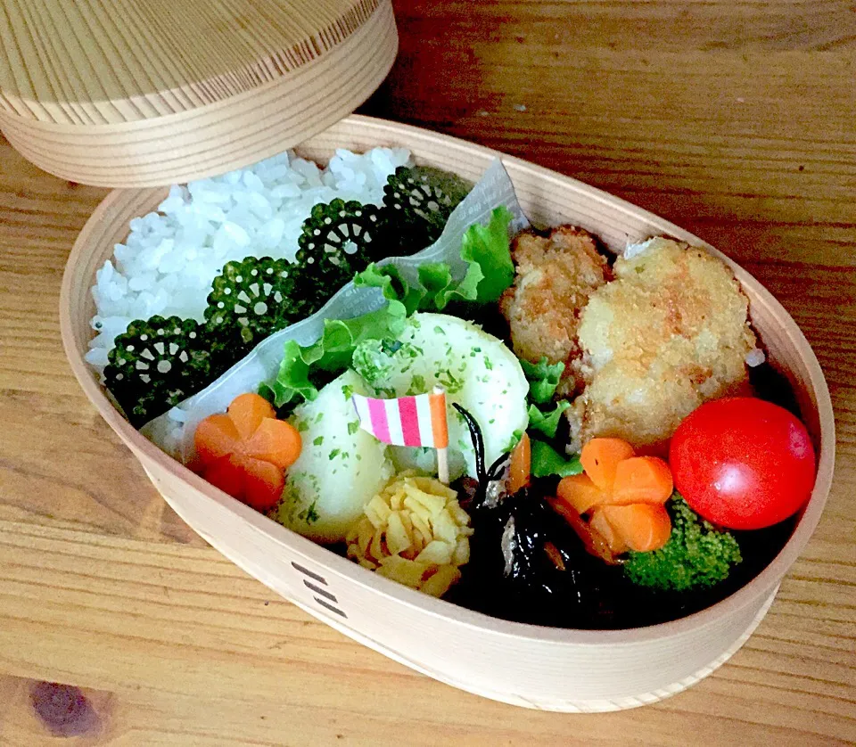 10/8 ヒレカツ弁当🍱|カタツムリさん