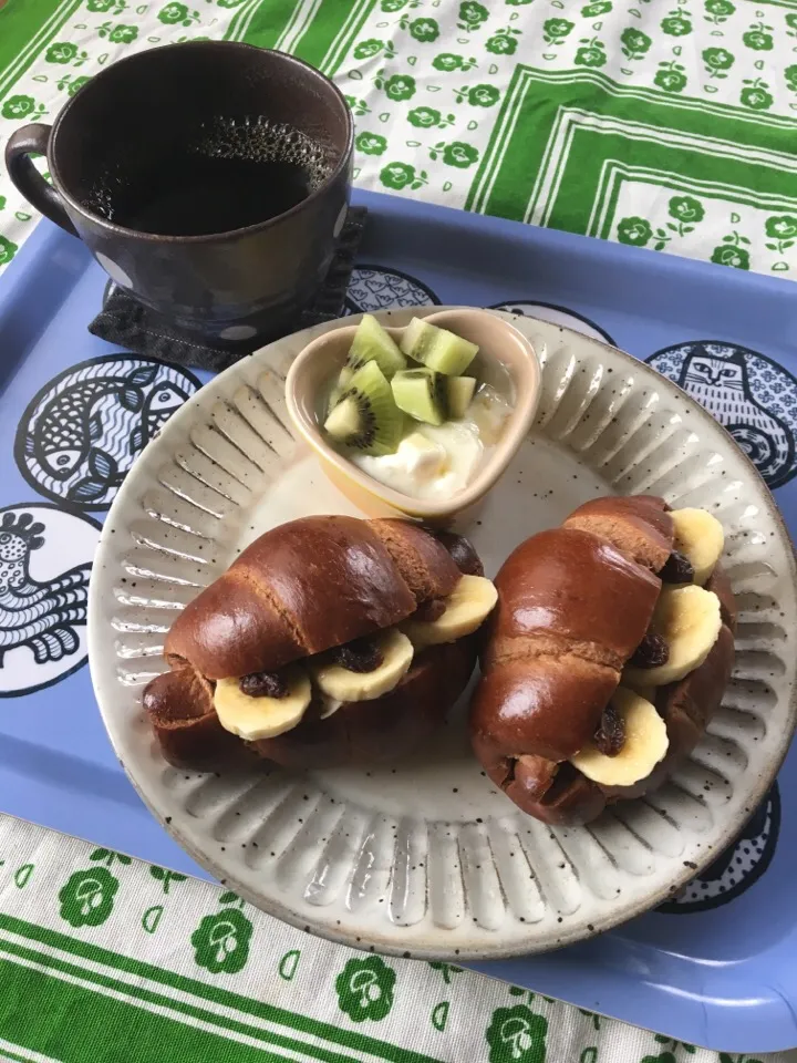 朝食  バナナサンド|まいぱんさん