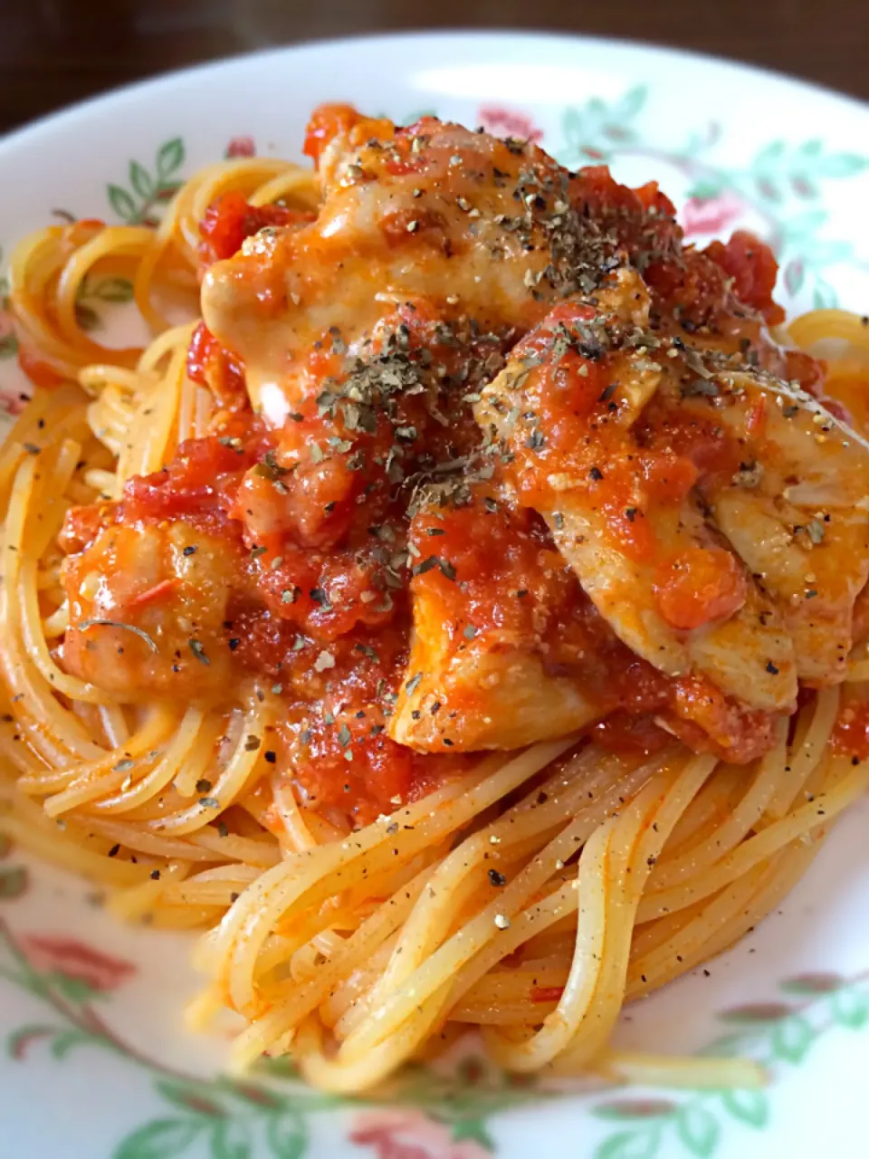 チキントマトソースパスタ|こまりさん