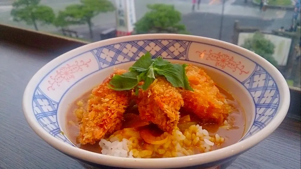 Snapdishの料理写真:蕎麦屋の牡蠣カレー丼|Katsunori Yoshiokaさん