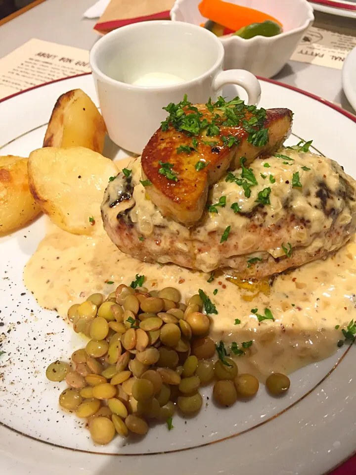 Foie gras hamburger|Reiko Araiさん