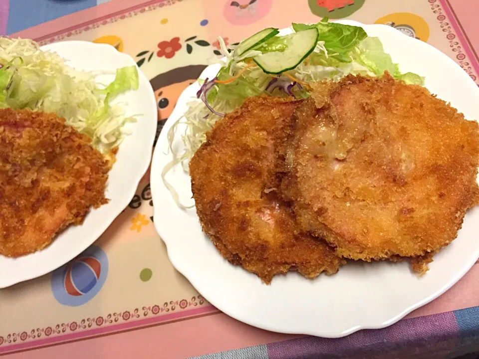 チーズハムカツ(*^^*) アクセントに柚子胡椒もはさんだ☆|よっちゃんまるさん