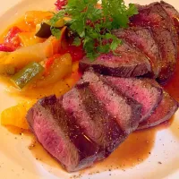 Snapdishの料理写真:Beef steak|Daphnefroggy©さん