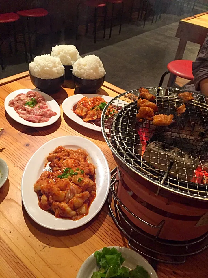 ホルモン屋さん ご飯が凄い🍚|ヨッチャンさん