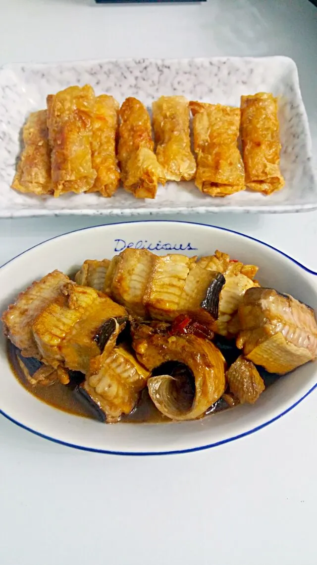 Simple Sunday Dinner: Crispy Prawn Minced Pork Rolls & Spicy stir-fry  Stingray 😍|🌷lynnlicious🌷さん