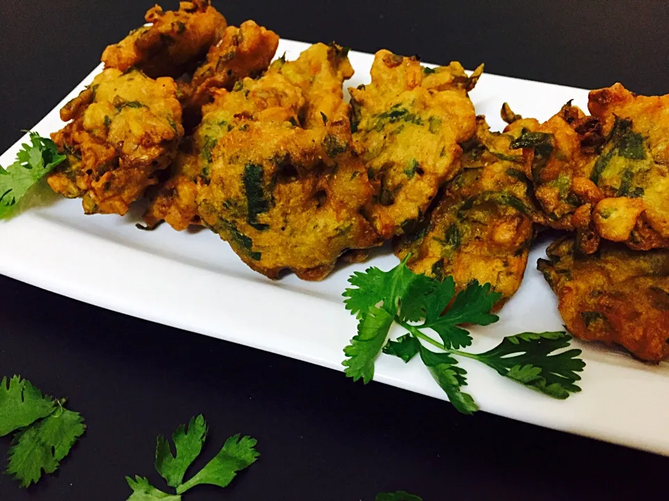 Mixed veg pakoras|Fatima Sameena Sharifさん