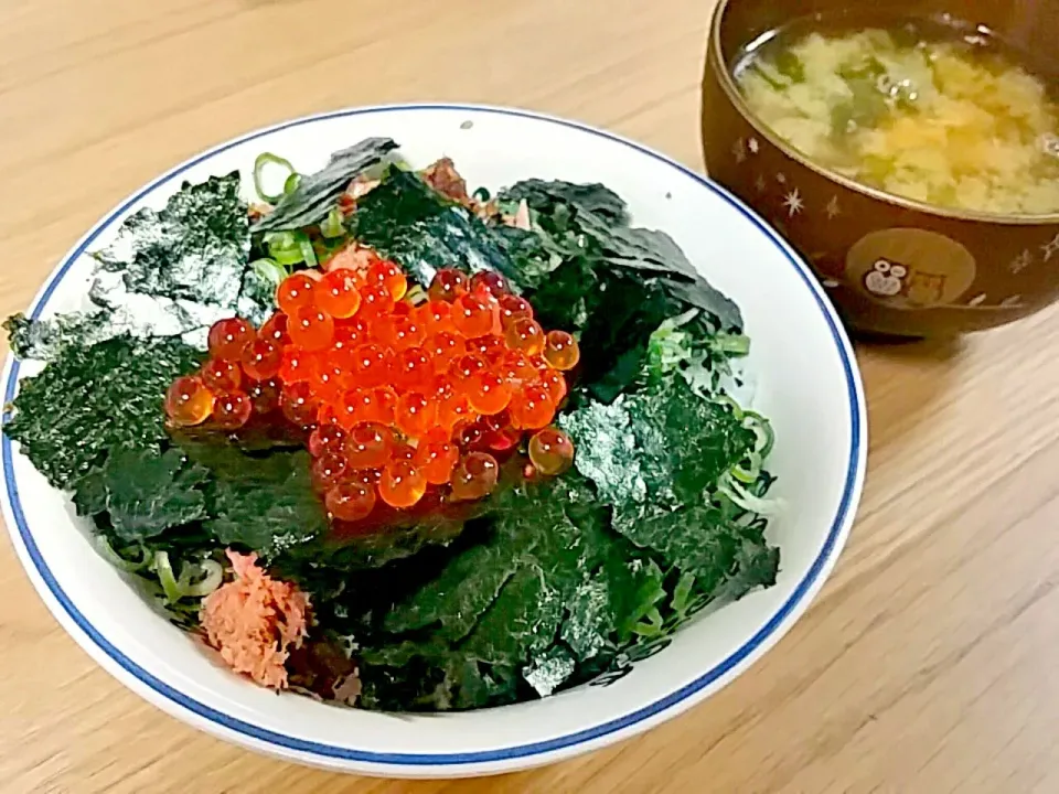 大粒いくら載せ丼♪salted salmon roe on rice☆ #salmonroe#salmon#raw salmon egg|nene_rozieさん