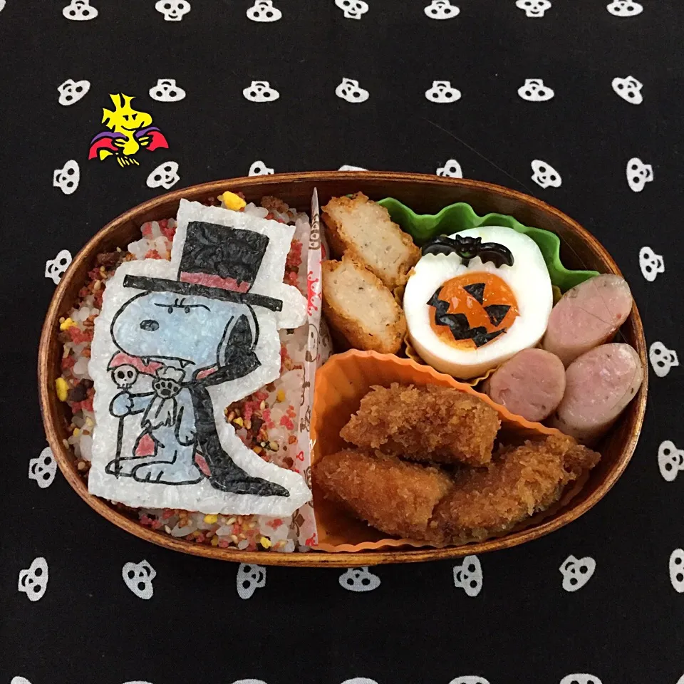 Snapdishの料理写真:JC部活弁当 ドラキュラスヌーピー|namimoさん