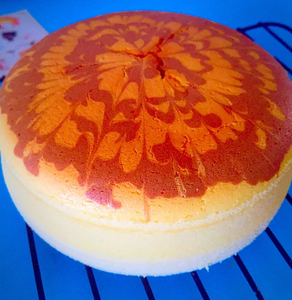 Japanese Cheesecake (again 😅) 
my kids love it..! this time tried to b creative and prayed hard to not bloat it 👏🏼😍|Tari's Kitchenさん