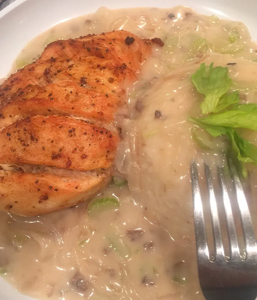 Chicken-Baked-Chicken with shrooms-celery gravy|Alma's Home Kitchenさん