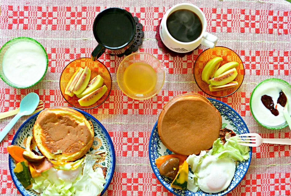 連休最終日の朝ごはん☕🍞|さわ太郎さん