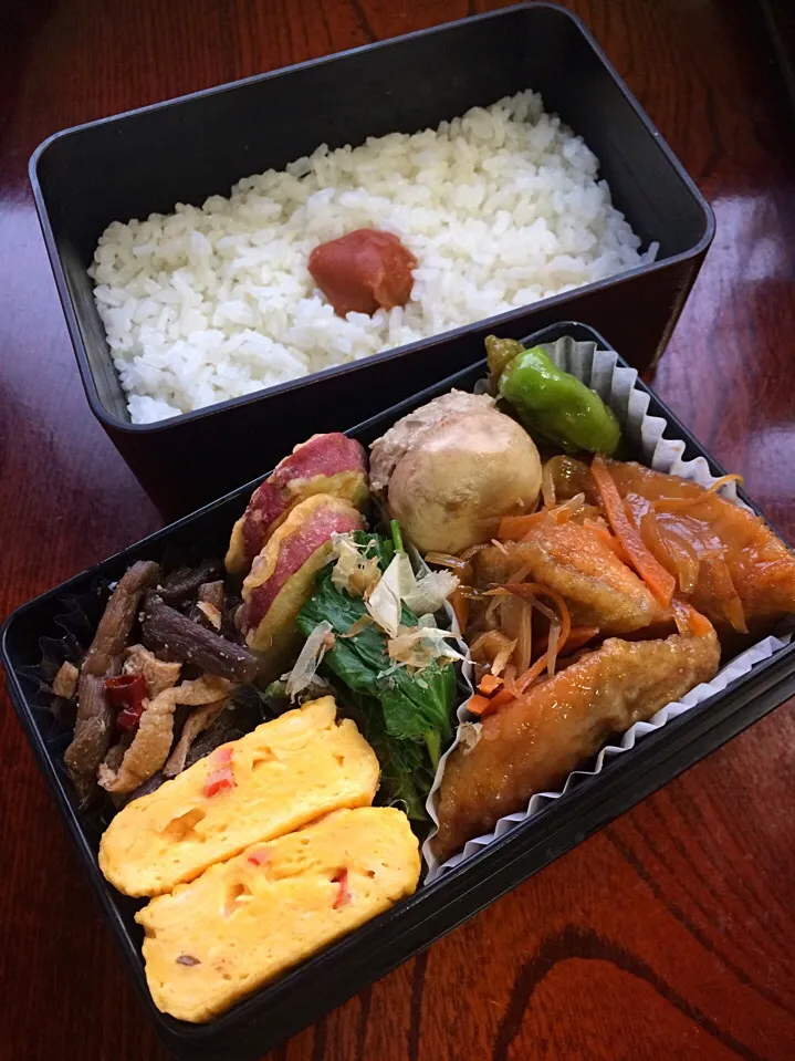 Snapdishの料理写真:鮭の南蛮漬け弁当|二キィさん