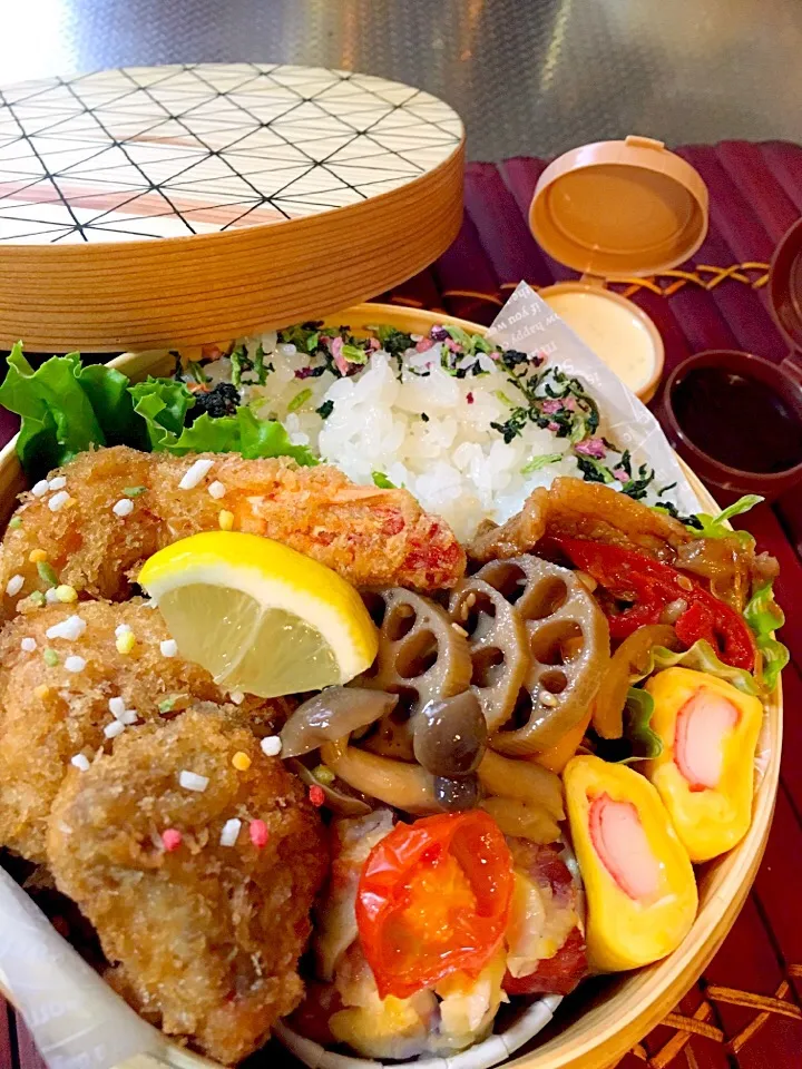 秋鮭と海老フライお弁当❣️|ききさん