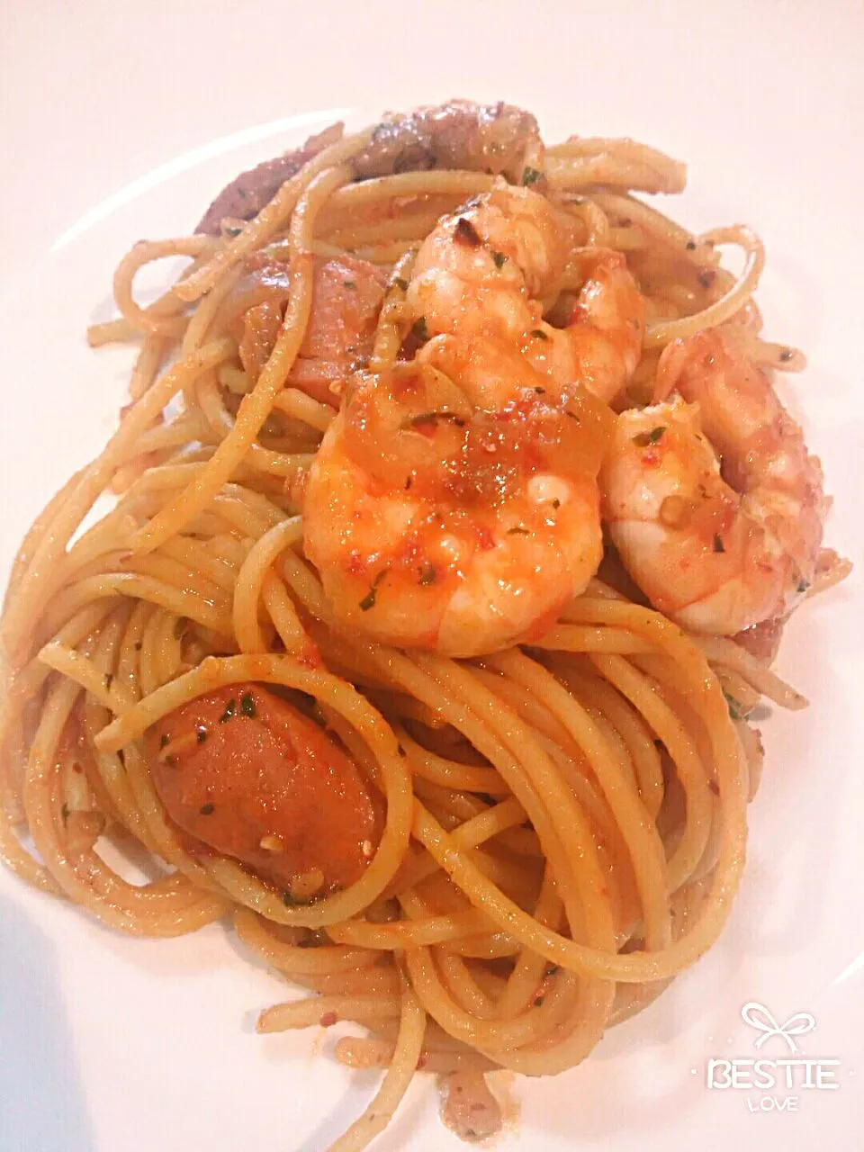 Fried Spaghettie with prawns..sausage and fishballs|Julce Chiqaさん