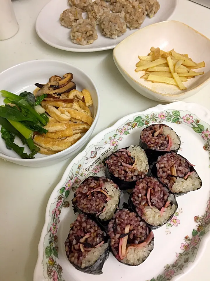 買い物に行けなくて、
あり合わせで作った夕飯
試作も兼ねてのもあるのですが^_^;
レシピ出来上がりそうです😊|河野 ゆかりさん