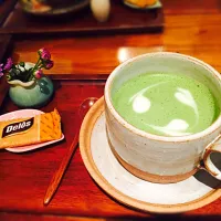 Snapdishの料理写真:Hot green tea ☕️|Aya Hashimotoさん