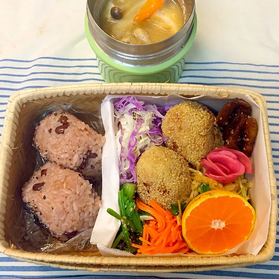 vegan弁当
赤飯 里芋コロッケ|makiko_aさん