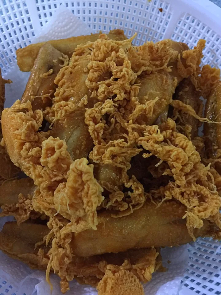 #Pisang goreng panas2 at this hour my mum really want me to be fat lah 😭😭|Don Junainahさん