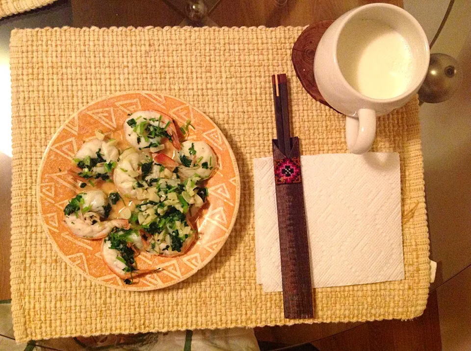 Seared Shrimp with Cilantro|Ziye Linさん