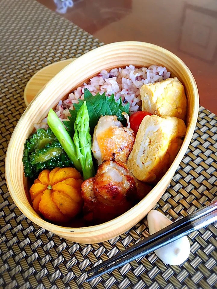 鶏塩麹焼き、出し巻き卵、🎃かぼちゃ茶巾弁当♪|72roseさん