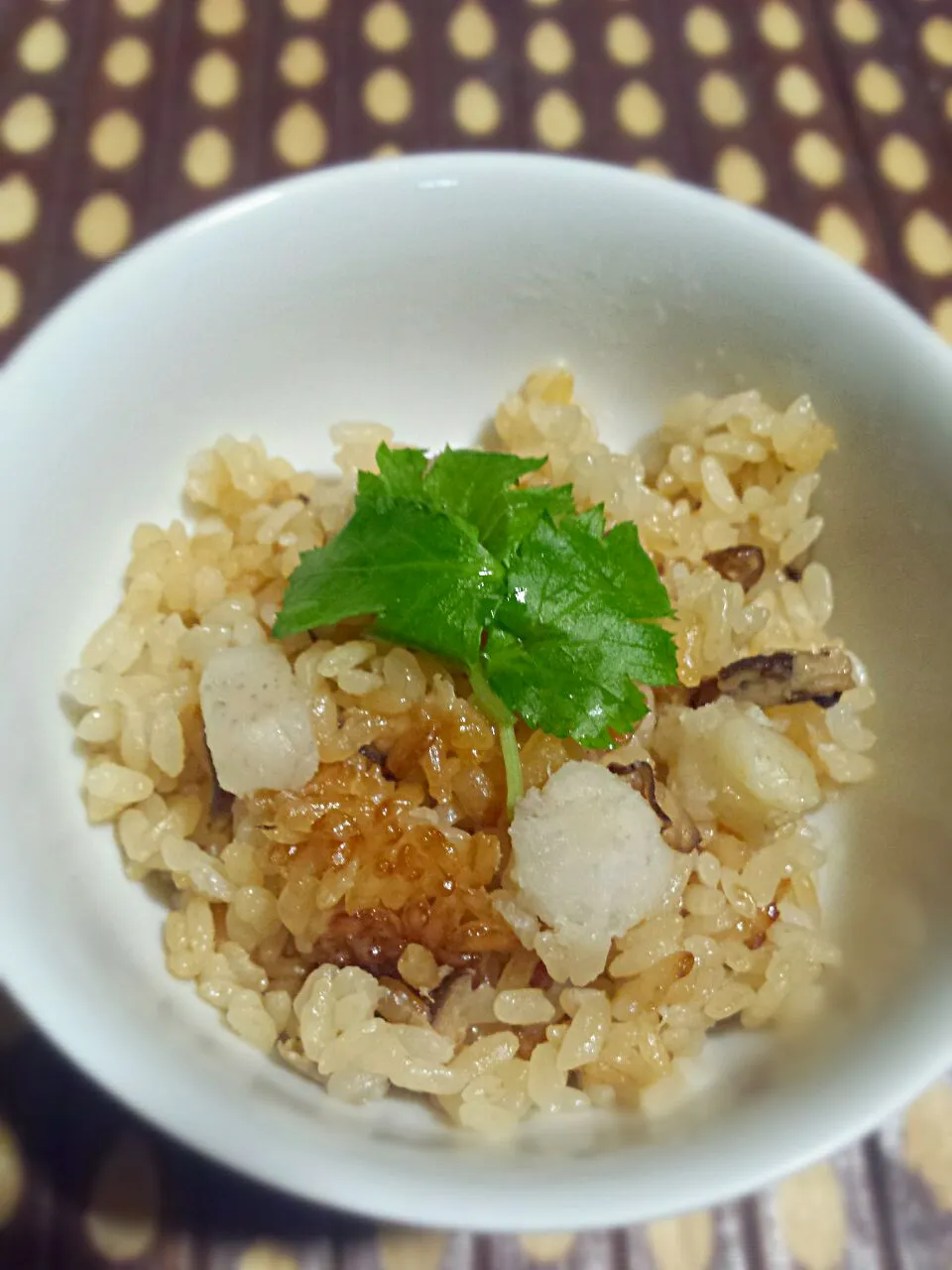 里芋と干し椎茸の炊き込みご飯|ミニドラミさん