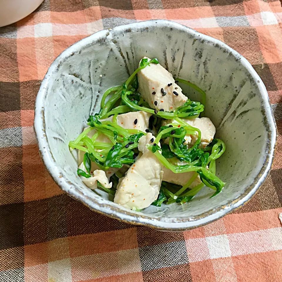 鶏胸肉と豆苗のマヨポン和え|あさかさん