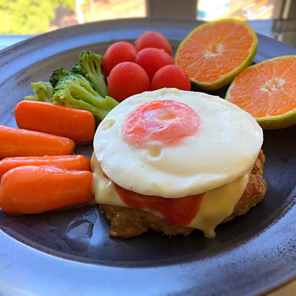 今日のランチ（ハンバーグ、人参のグラッセ他）|まゆみクックさん