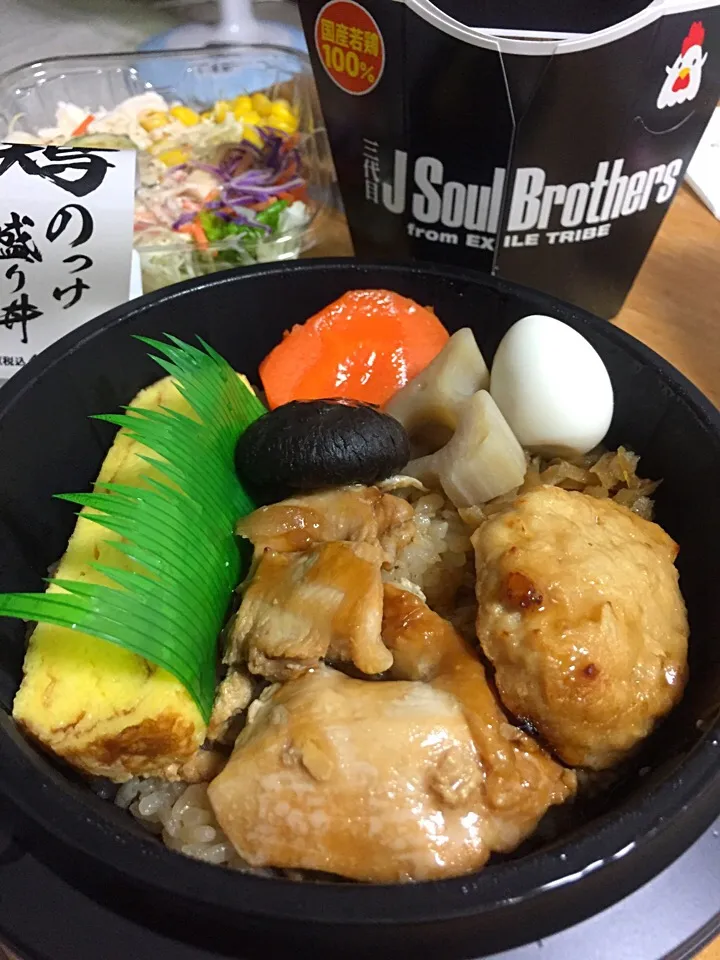 鶏のっけ盛り丼
からあげくんYAKINIKU味|るみおんさん