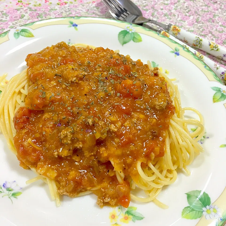 ミートソーススパゲッティ🍴|いぶっきゃんさん