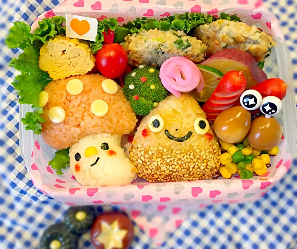 次男、秋の遠足弁当〜🌰🍄🍁|なかじー。さん