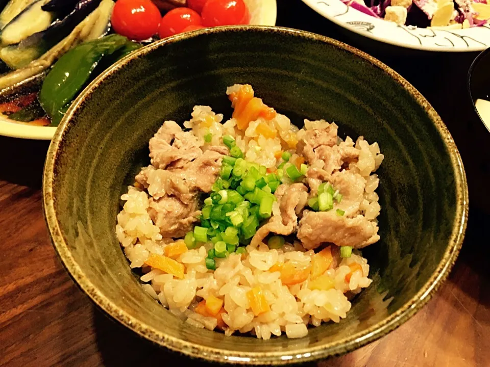 旨飯‼︎豚肉としょうがの炊き込み御飯♡|のの◡̈*さん