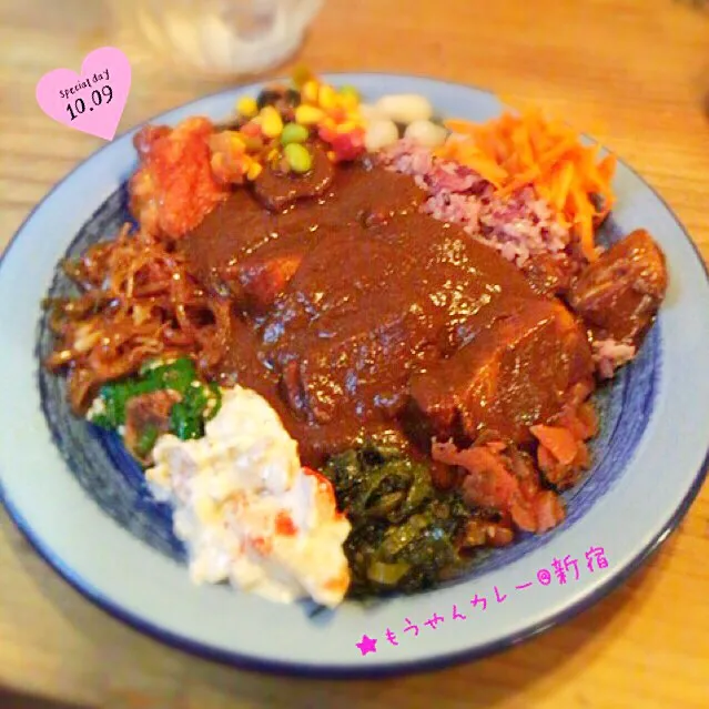 ★☆お出かけランチ☆★勝手にcurry week！カレー第一弾！身体に良いカレーもうやんカレー♪|さとみさん