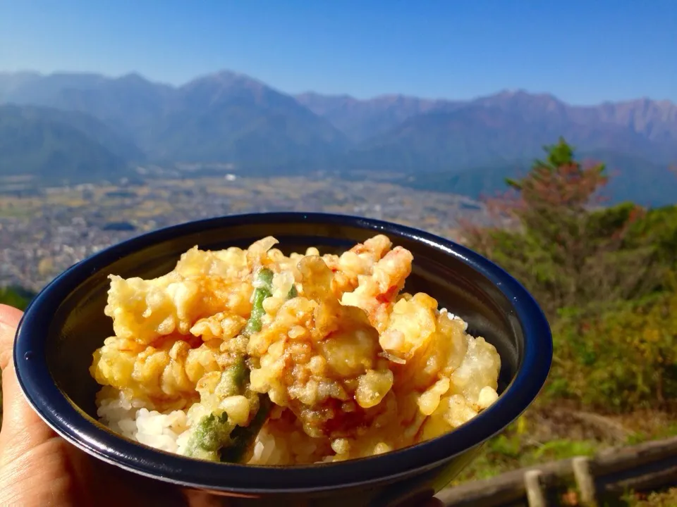 休日お弁当  海鮮天丼|砂雪さん