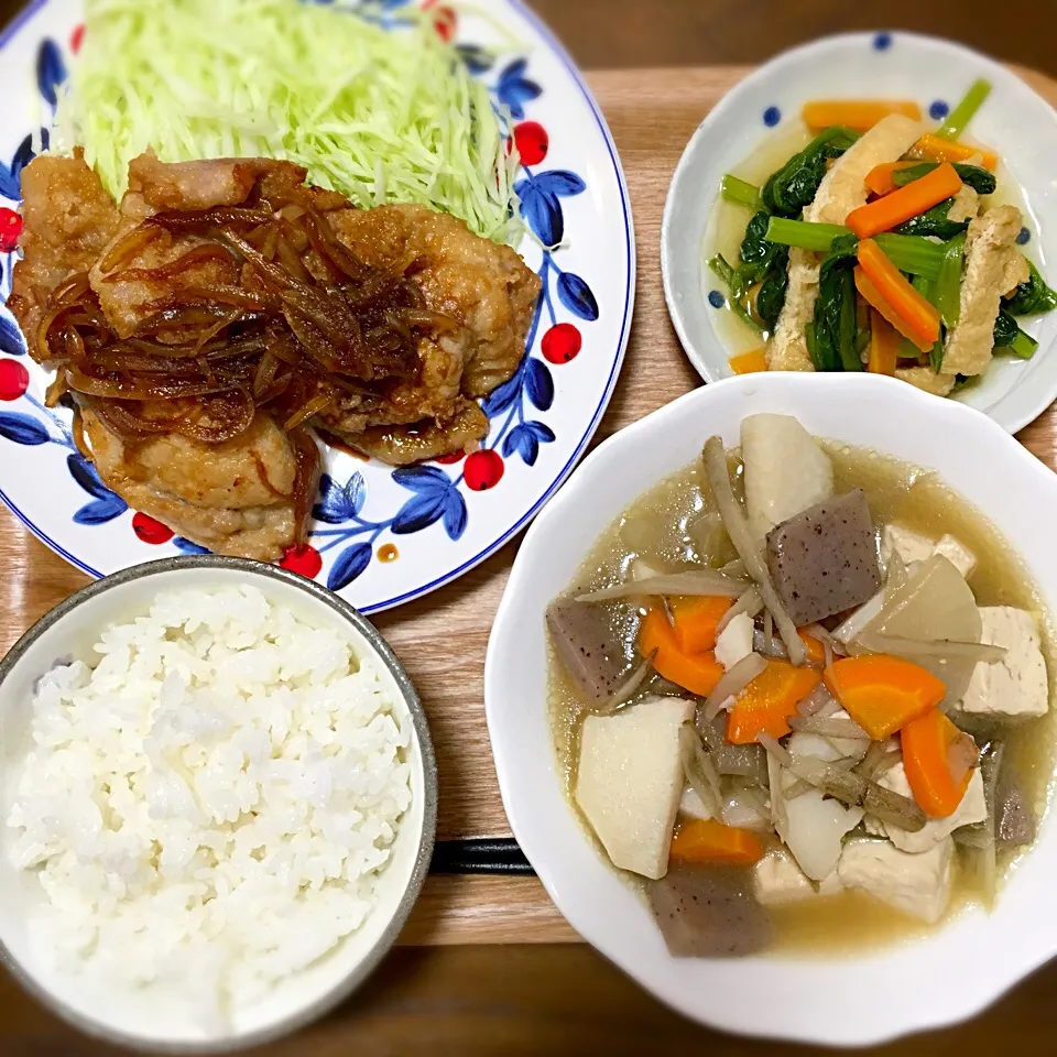 10.10
・けんちん汁
・豚生姜焼き
・小松菜の煮浸し|たまさん