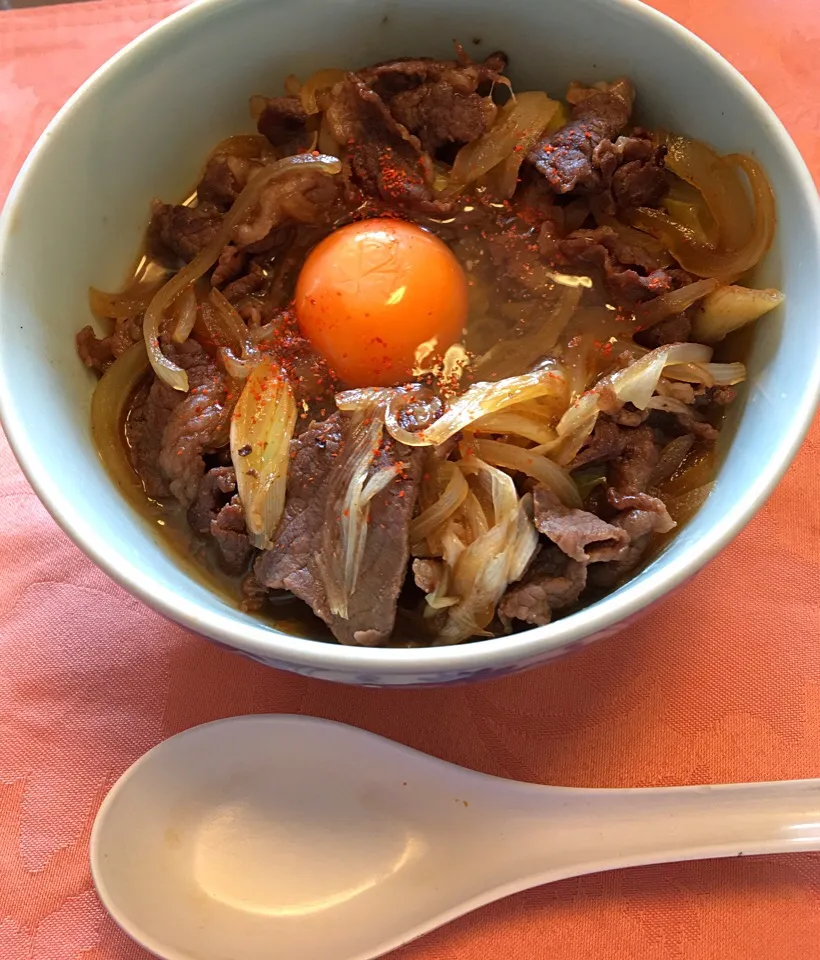 Snapdishの料理写真:汁ダク牛丼|Junko Tominagaさん