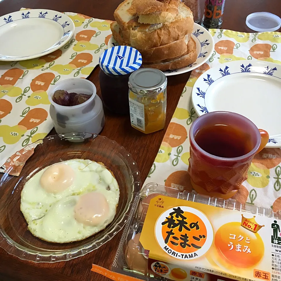 Snapdishの料理写真:森のたまご モニター当選しました💛早速モーニングに目玉焼きで🍳|もっちさん