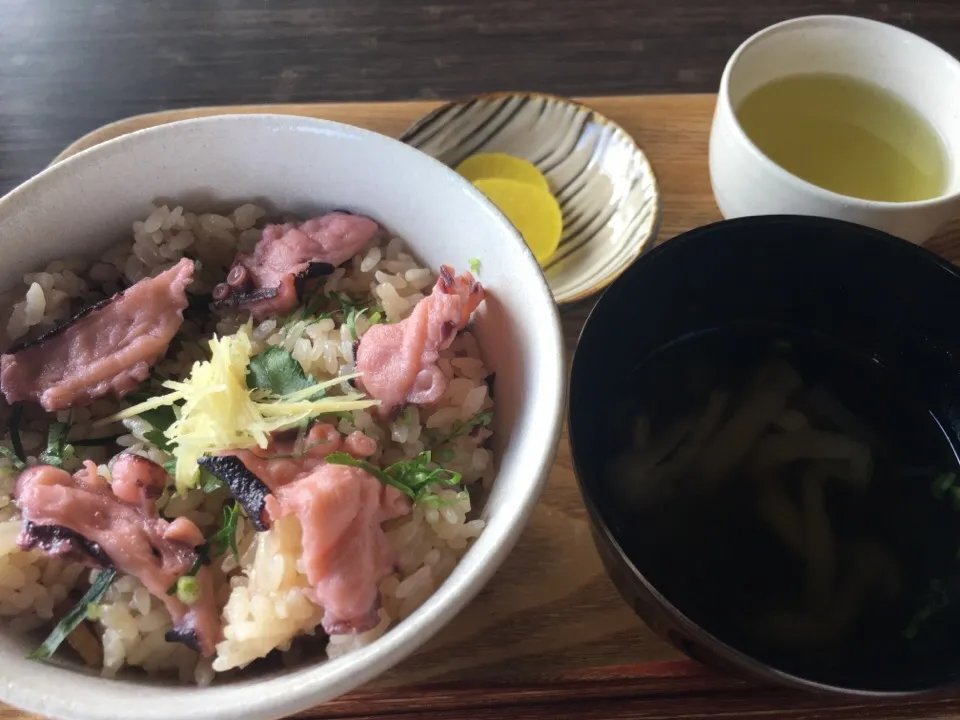 Snapdishの料理写真:たこ飯セット|お家でbar!さん