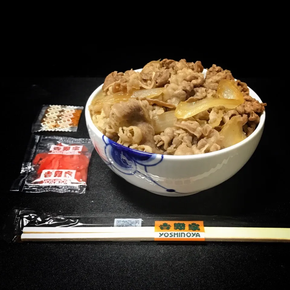 万円のロイコペにソフバンの無料牛丼|.さん