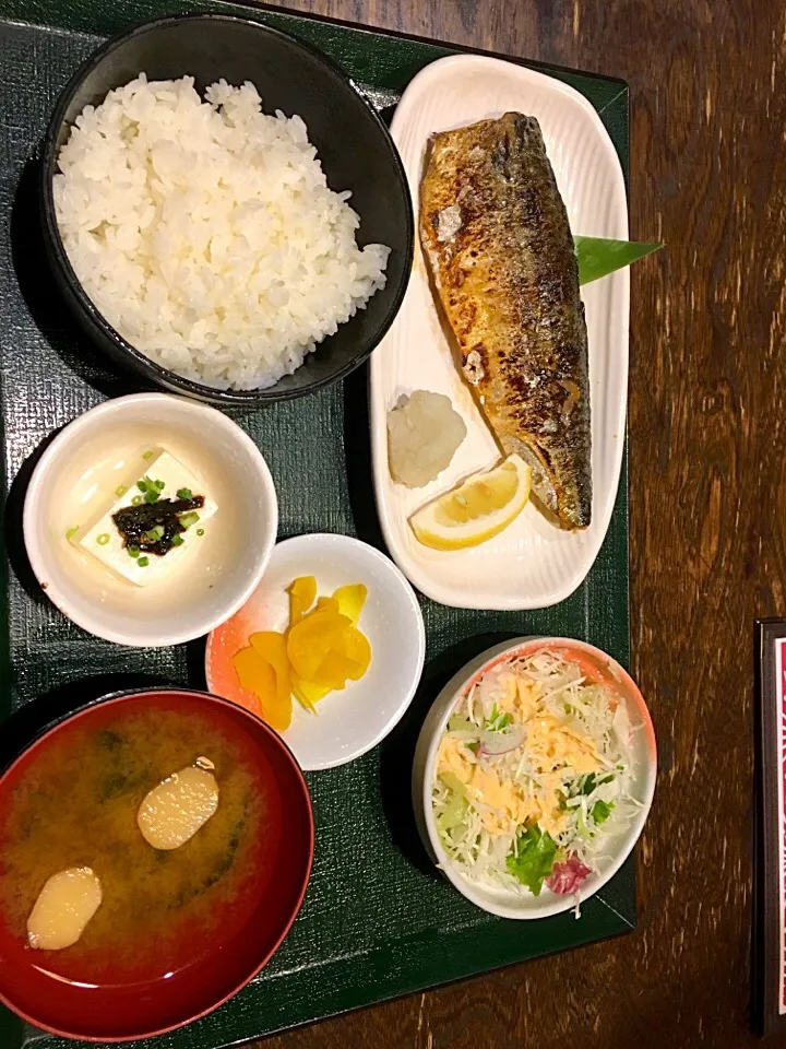 はなの舞 魚定食|ふなふなさん