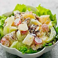 Fresh salad #Apple, # celery #Walnut# Cherry Tomato# Lettuce... Mayo|Vicky Singhさん