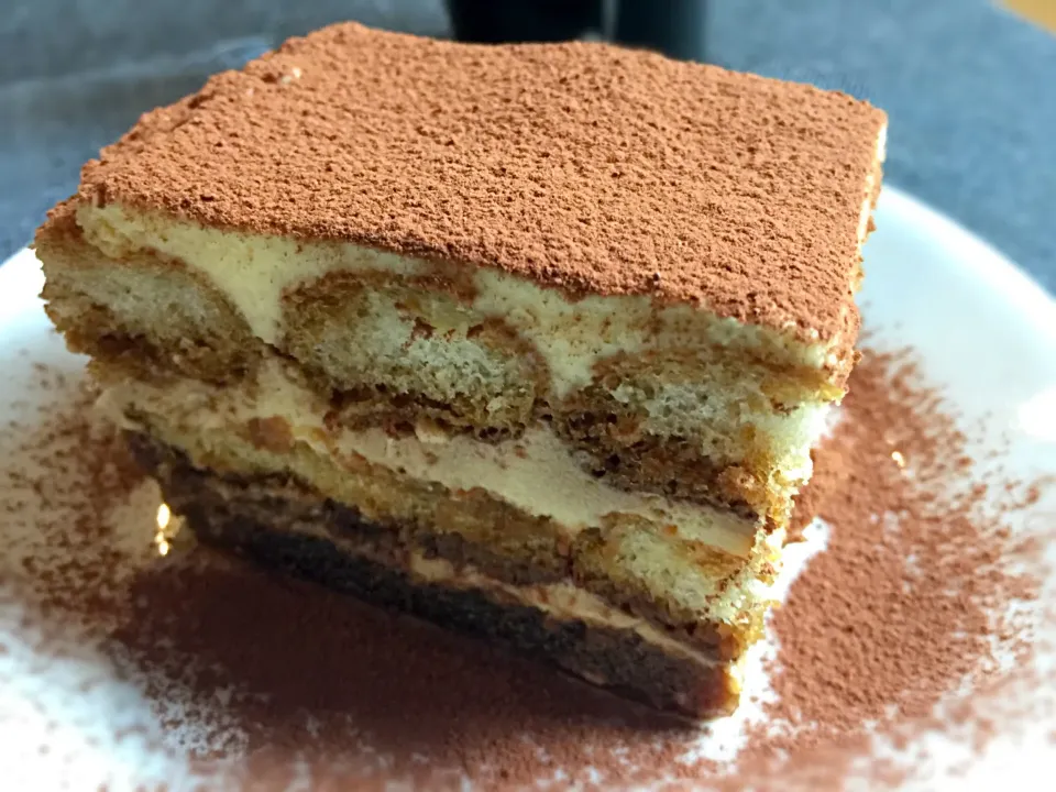 Snapdishの料理写真:Tiramisu😋|mee aphipongさん