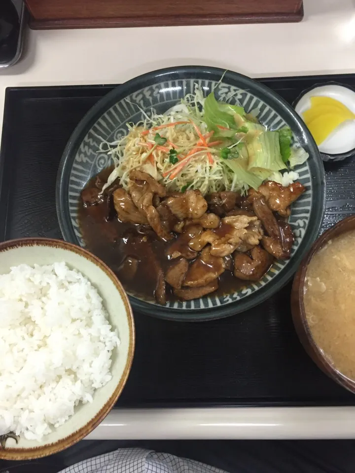 生姜焼き定食|アクちゃんさん