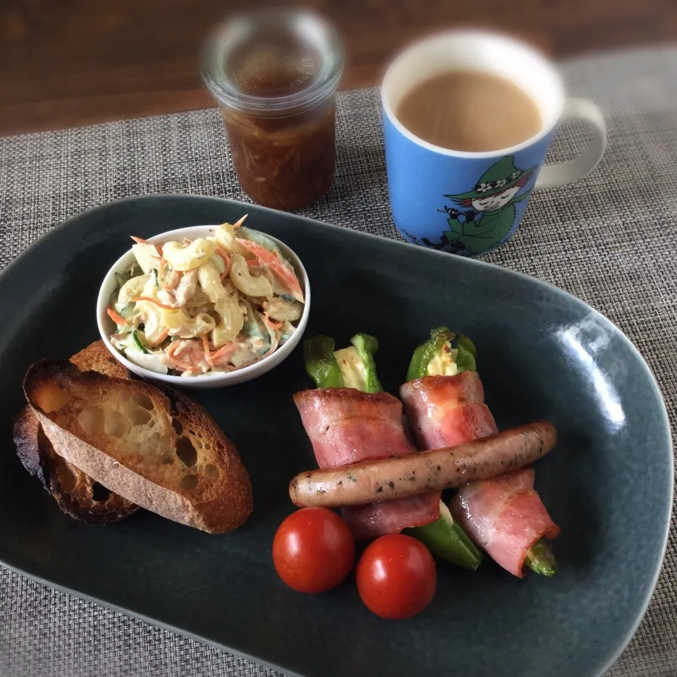 今日の朝ごはん|ぺんぎんさん